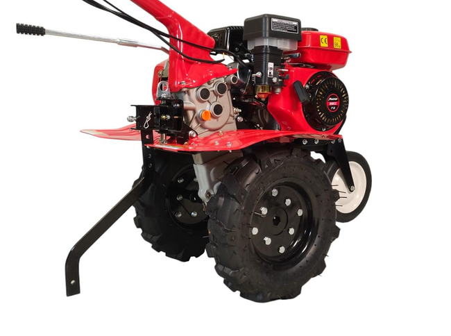 MOTOROVÝ KULTIVÁTOR MASTERCUT PTT90, 212 CCM, KOLA, NOŽE, 3 RYCHLOSTI