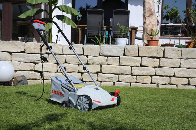 IKRA IEVL 1532 provzdušňovač trávníku 2v1 + 2 hřídele 1500W PREMIUM EWIMAX - OFICIÁLNÍ DISTRIBUTOR - AUTORIZOVANÝ PRODEJCE IKRA