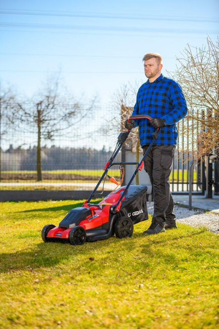 CEDRUS KE40 ELEKTRICKÁ KAPACITNÍ SEKAČKA 1800W / 40cm - EWIMAX - OFICIÁLNÍ DISTRIBUTOR - AUTORIZOVANÝ PRODEJCE CEDRUS