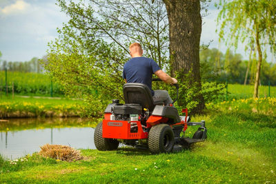 Traktorek ogrodowy Cedrus C-TRAC Z107