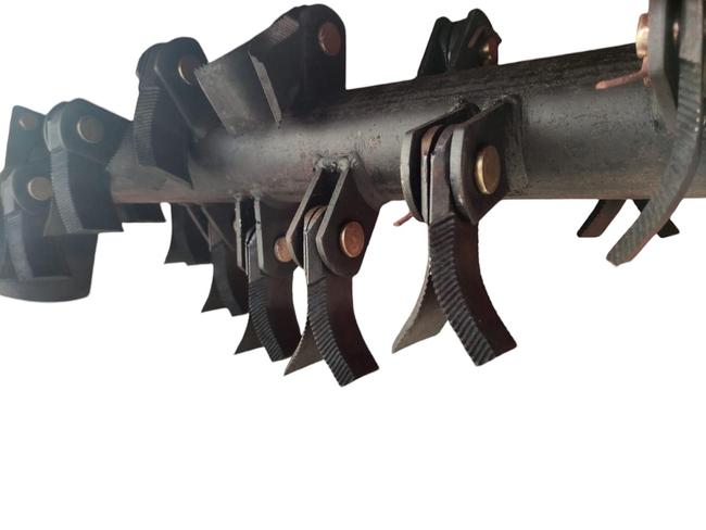 MASTERCUT JFRC100S KOSIARKA BIJAKOWA ROBOT KOSZĄCY ZDALNIE STEROWANY KOSIARKA HYBRYDOWA GĄSIENICOWA SPALINOWA TRAKTOREK POD PANELE Z NAPĘDEM NA PILOTA FOTOWOLTAIKA 100cm