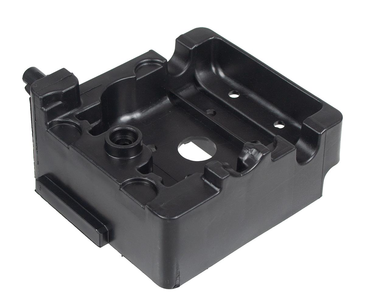 Mocowanie pompy Cedrus myjka ciśnieniowa MC150P 560373 widok z boku