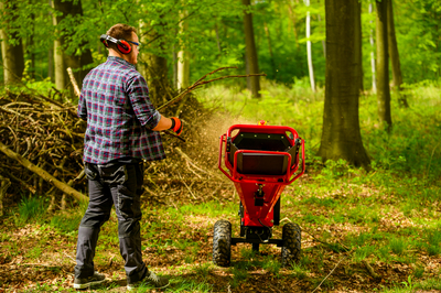 Cedrus RB02 PRO Rozdrabniacz Spalinowy Rębak do Gałęzi 12 cm Loncin 7 KM