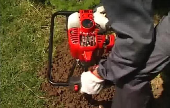 SOIL DRILL BLUEBIRD NEA 610E