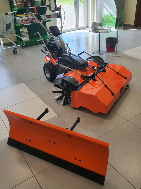 OLEO MAC OM LINE PKR 100 SET B&S BRIGGS&STRATTON 3-in-1 6,5 HP PKR100 B&S BRIGGS&STRATTON REMOVAL SLOWER - KOMPLETNÍ SADA - OFICIÁLNÍ DISTRIBUTOR - AUTORIZOVANÝ PRODEJCE OLEO MAC