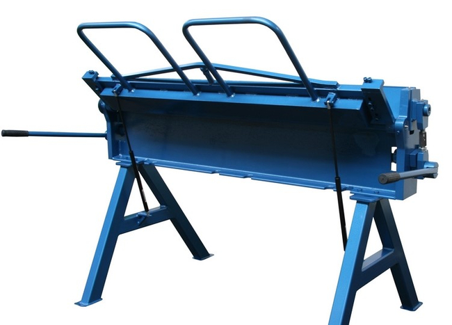 BENDING MACHINE ROOFING SHEET METAL BENDING MACHINE WITH CUTTING MAAD ZG-1600 /2.5mm