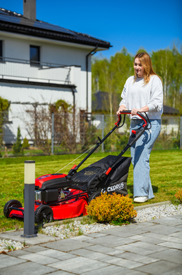 CEDRUS LP53S Premium KOSIARKA SPALINOWA DO TRAWY Z NAPĘDEM 53cm / 5,7 KM CEDLP53S - EWIMAX - OFICJALNY DYSTRYBUTOR - AUTORYZOWANY DEALER CEDRUS
