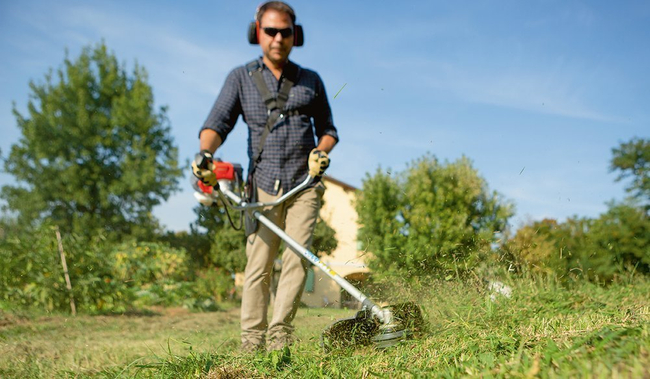 OLEO-MAC BCH 400 BP BACKPACK MOWER PETROL TRIMMER GRASS TRIMMER PREMIUM CLASS 61459052E2 EWIMAX-OFFICIAL DISTRIBUTOR - AUTHORIZED OLEO-MAC DEALER