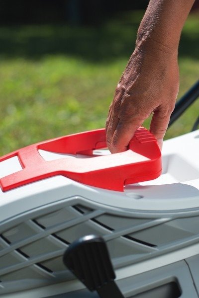 IKRA IERM 1434 ELEKTRICKÁ SEKAČKA 1400W PREMIUM OB-IKRIERM1434 EWIMAX - OFICIÁLNÍ DISTRIBUTOR - AUTORIZOVANÝ PRODEJCE IKRA