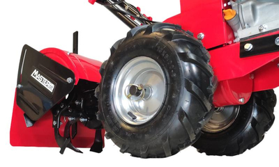 MASTERCUT GBA903 SPRINAL FERTILIZER WITH WHEEL DRIVE 196cc 5.5hp 48cm
