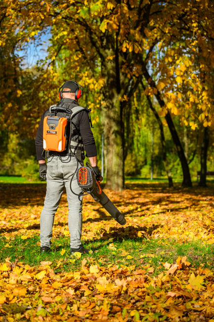 Cedrus BL210-P Akumulátorový foukač Cedrus 60V BL210-P, bez baterie a nabíječky CEDBL210-P