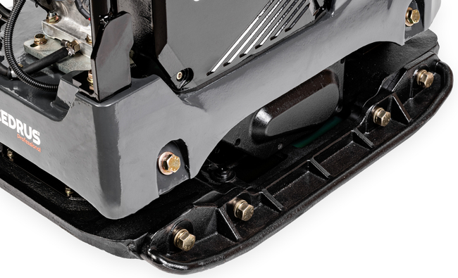 CEDRUS ZG330HRE-PRO SPRINIONÁLNÍ KONDENZÁTOR DOPRAVY 315kg ZPĚTNÝ HYDRAULICKÝ PŘEVOD ZPĚT NA PŘEDNÍ A ZADNÍ PŘEDNÍ NÁPRAVU HONDA GX390 15HP TANGLER + DOPLŇKOVÉ NÁSTAVCE CEDRUS PROFESSIONAL CEDZG330HRE-PRO - OFICIÁLNÍ DISTRIBUTOR - AUTORIZOVANÝ PRODEJCE CE