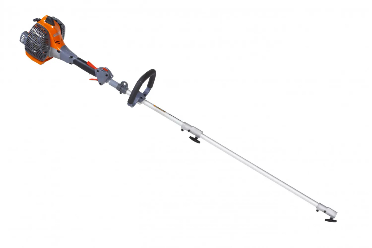 Przedłużenie wysięgnika 61469210 zamontowane w urządzeniu wielofunkcyjnym