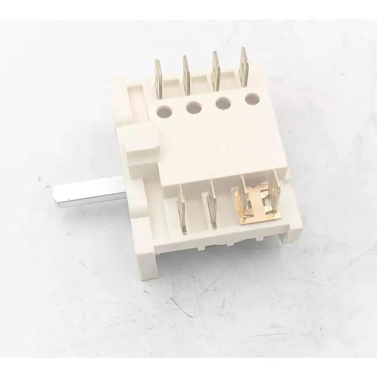 XDED XDED6604.06 Compact In-Wall Switch, 10 x 10 x 10 mm