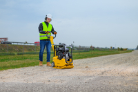 CEDRUS ZG04 160 KG DIESEL SOIL COMPACTOR WITH HYDRAULIC REVERSE TWO-WAY FORWARD-REVERSE PLATE COMPACTOR 6.9 KM + TRANSPORT WHEELS - AUTHORIZED CEDRUS DEALER