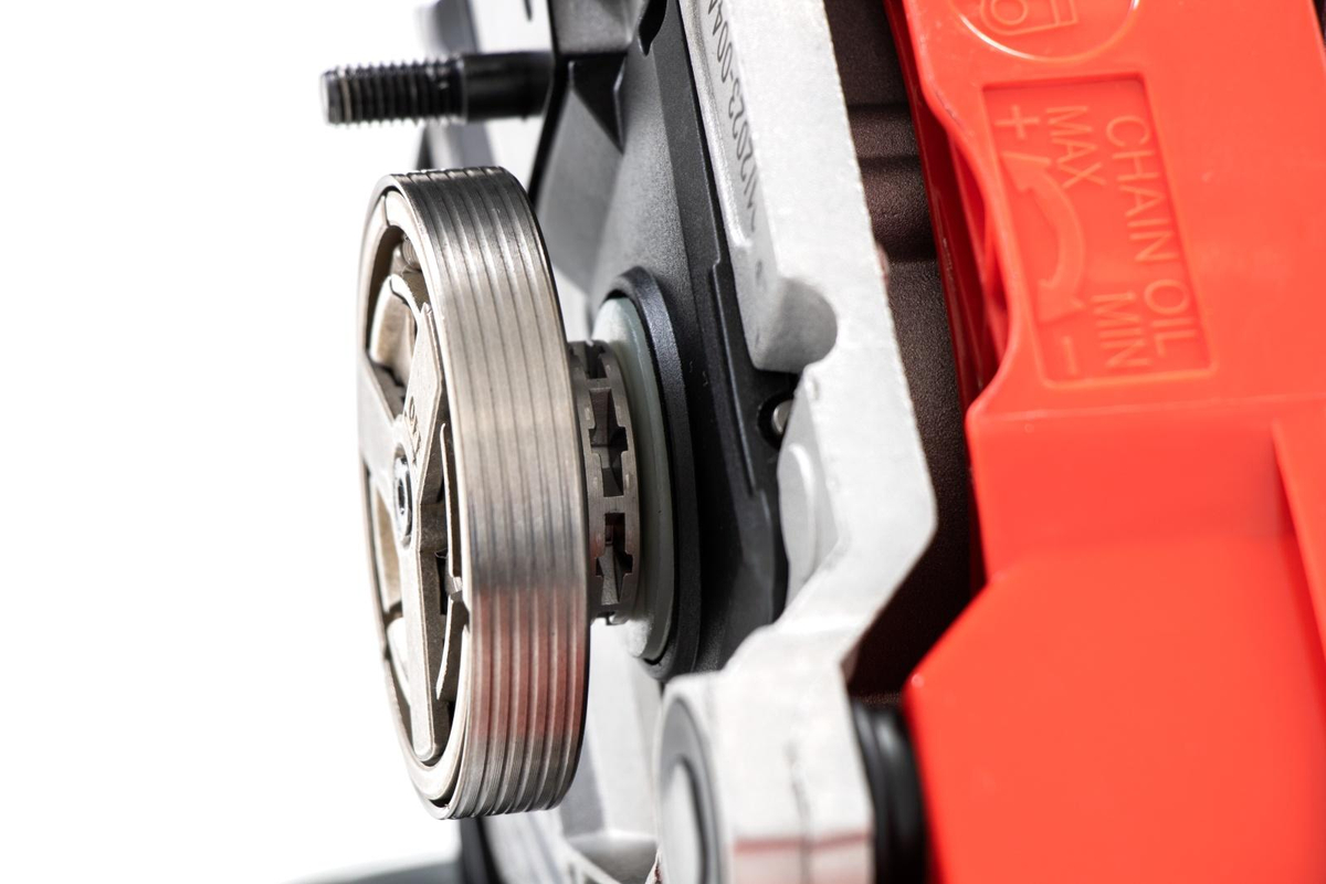 Pilarka spalinowa Faworyt Pro SP23 X zbliżenie uchwytów