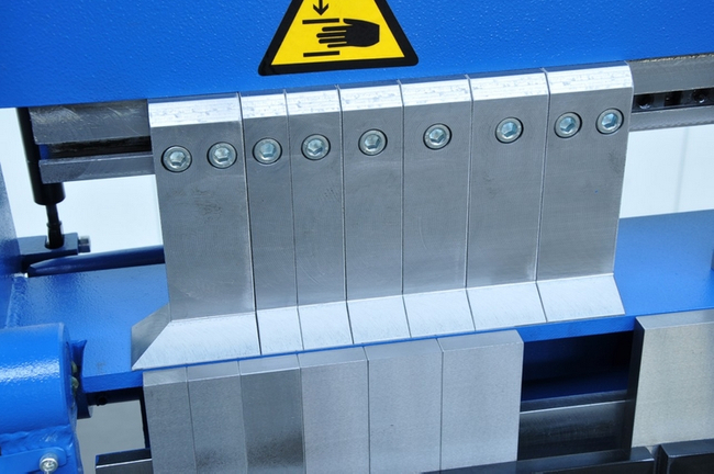 MAAD HSS-1270/1.2 SEGMENT BENDER 1270x1.2mm