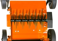 OLEO MAC SCA 38 R DIESELOVÝ ROZRÝVAČ TRÁVNÍKU PREMIUM S KOVOVÝM KRYTEM 1800792 OFICIÁLNÍ DISTRIBUTOR - AUTORIZOVANÝ PRODEJCE OLEO MAC