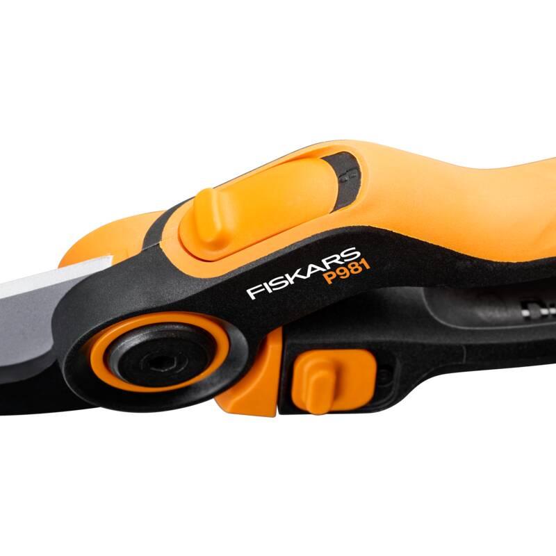 Sekator Fiskars X-Series DualAction P981 – ergonomiczna rękojeść i blokada