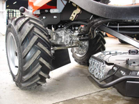 OLEO MAC TUAREG APACHE 92 EVO 4x4 ZAHRADNÍ SEKAČKA PROFESIONÁLNÍ BĚŽECKÁ SEKAČKA ATORNEY SPRINNER Sekačka B&S Briggs & Stratton 92cm 9000m2 GRADE PREMIUM 68129023 - OFICIÁLNÍ DISTRIBUTOR - AUTORIZOVANÝ PRODEJCE OL