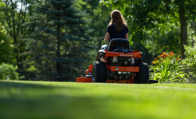 ARIENS IKON XD 42" ZERO TRAKER ZERO TURN 107cm KAWASAKI 21HP PREMIUM V-TWIN two cylinder lawn mower 915340 - OFFICIAL DISTRIBUTOR - AUTHORIZED DEALER ARIENS