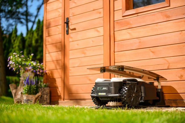 CEDRUS L20+ AUTOMATICKÝ ŽACÍ ROBOT PRO 2000m2 C-MOW - OFICIÁLNÍ DISTRIBUTOR - AUTORIZOVANÝ PRODEJCE CEDRUS