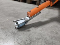 SIEWNIK ROZSIEWACZ DO TRAKTORKA ROZRZUTNIK UNIWERSALNY OGRODOWY DO NASION NAWOZU NAWOZÓW SOLI PIASKU - Poj.150kG - OB-ACCS000000002116