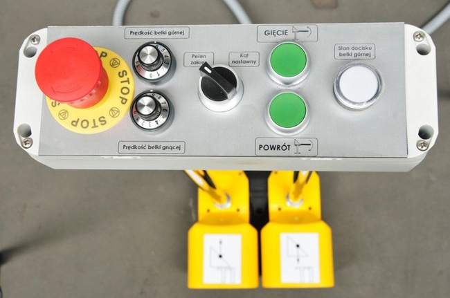 MAAD ZGM-2000/2.0 ZAGINARKA GIĘTARKA KRAWĘDZIARKA DO BLACHY MECHANICZNA ELEKTRYCZNA MAAD ZGM-2000/2.0