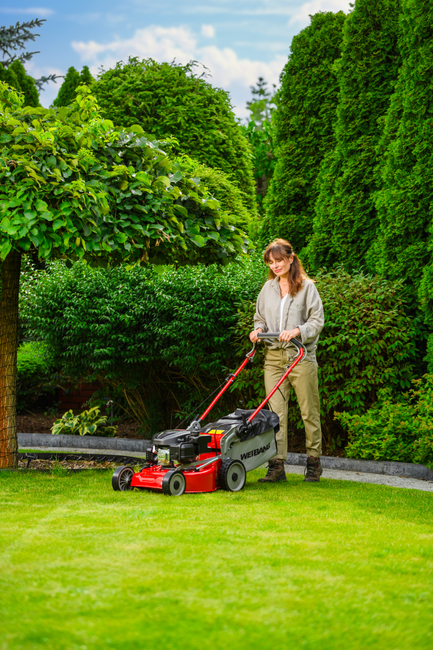 WEIBANG WB455SC 3W1 MOTORIZED VERTICAL MOWER 3.5 HP / 45cm - OFFICIAL DISTRIBUTOR - AUTHORIZED WEIBANG DEALER