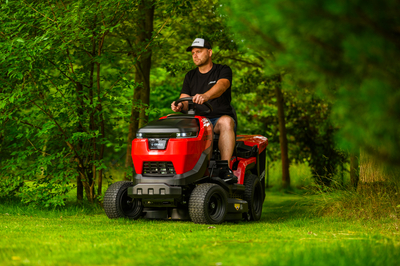 CEDRUS C-TRAC 93HC PREMIUM LUX Rear-Dump Self-Propelled Lawn Mower HYDROSTAT 93cm 2 CYLINDRES C-TRAC-93HC EWIMAX OFFICIAL DISTRIBUTOR - AUTHORIZED DEALER CEDRUS