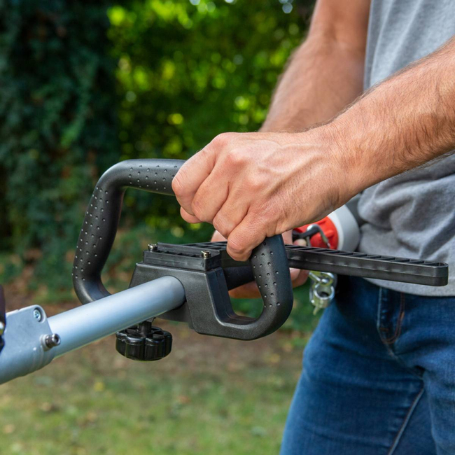 IKRA IECH 1000 chainsaw chain saw cutter chopper hedge trimmer electric hedge trimmer on telescopic boom 2-in-1 1000W PREMIUM OB-IKRIECH1000 EWIMAX - OFFICIAL DISTRIBUTOR - AUTHORIZED IKRA DEALER