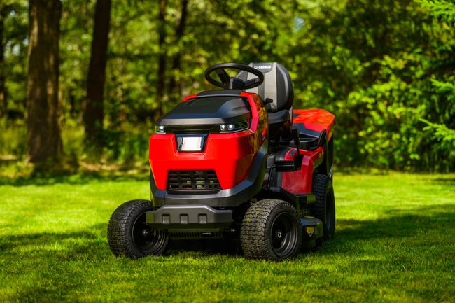 CEDRUS C-TRAC 103HC PREMIUM LUX Sekačka se zadním výhozem HYDROSTAT 102cm 2 CYLINDRY ZPĚTNÝ ZAHRADNÍ TRAKTOR C-TRAC-103HC EWIMAX OFICIÁLNÍ DISTRIBUTOR - AUTORIZOVANÝ PRODEJCE CEDRUS