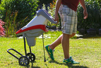 IKRA IMH 2500 ROZDRABNIACZ ELEKTRYCZNY ZĘBATKOWY NOŻOWY RĘBAK DO GAŁĘZI 2500W + TORBA PREMIUM EWIMAX - OFICJALNY DYSTRYBUTOR - AUTORYZOWANY DEALER IKRA