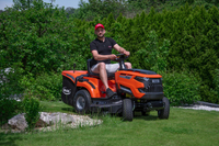 TRAKTOR GRASS GR86H TRAKTOREK OGRODOWY DO TRAWY Z TYLNYM WYRZUTEM KOSIARKA SAMOJEZDNA SPALINOWA DO TRAWY HYDROSTAT 86cm Loncin 352 