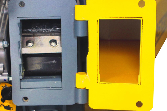 MASTERCUT GBK-50 combustion REBAK shredder for 50mm branches / RATO 212 CM3