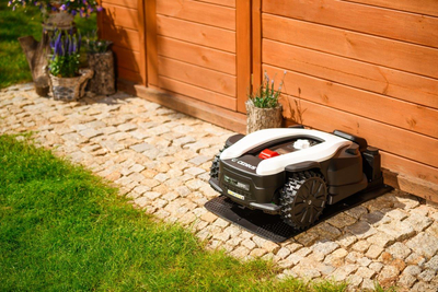 CEDRUS L16+ ROBOT KOSZĄCY KOSIARKA AUTOMATYCZNA DO TRAWY 1600m2 C-MOW - OFICJALNY DYSTRYBUTOR - AUTORYZOWANY DEALER CEDRUS