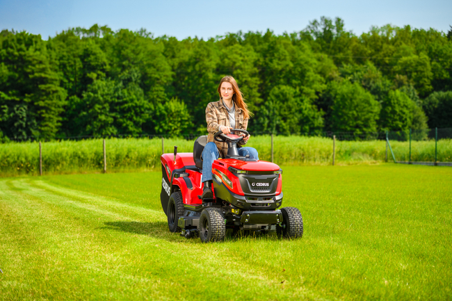 CEDRUS C-TRAC 92HC Rear-Dump Self-Propelled Lawn Mower with 92cm HYDROSTAT RECYCLING VELOPMENTS C-TRAC-92HC EWIMAX OFFICIAL DISTRIBUTOR - AUTHORIZED DEALER CEDRUS