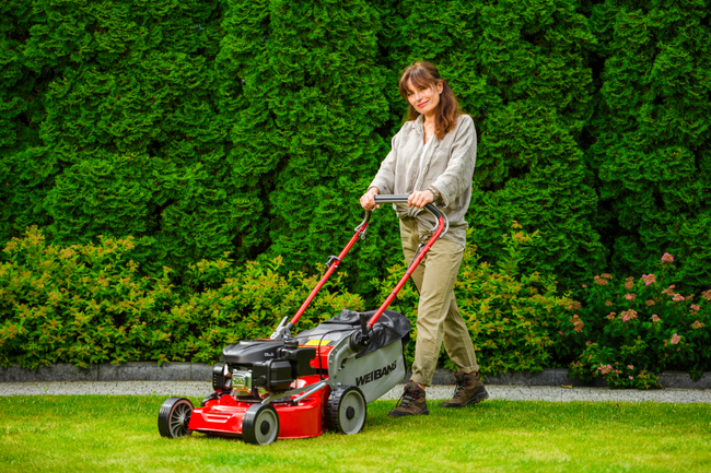 WEIBANG WB455SC 3W1 MOTORIZED VERTICAL MOWER 3.5 HP / 45cm - OFFICIAL DISTRIBUTOR - AUTHORIZED WEIBANG DEALER