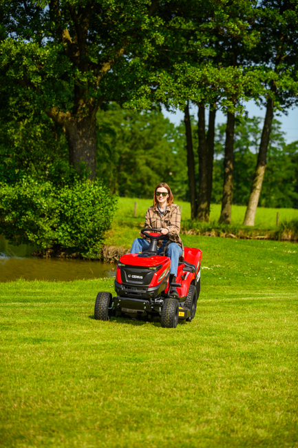 CEDRUS C-TRAC 92HC Rear-Dump Self-Propelled Lawn Mower with 92cm HYDROSTAT RECYCLING VELOPMENTS C-TRAC-92HC EWIMAX OFFICIAL DISTRIBUTOR - AUTHORIZED DEALER CEDRUS