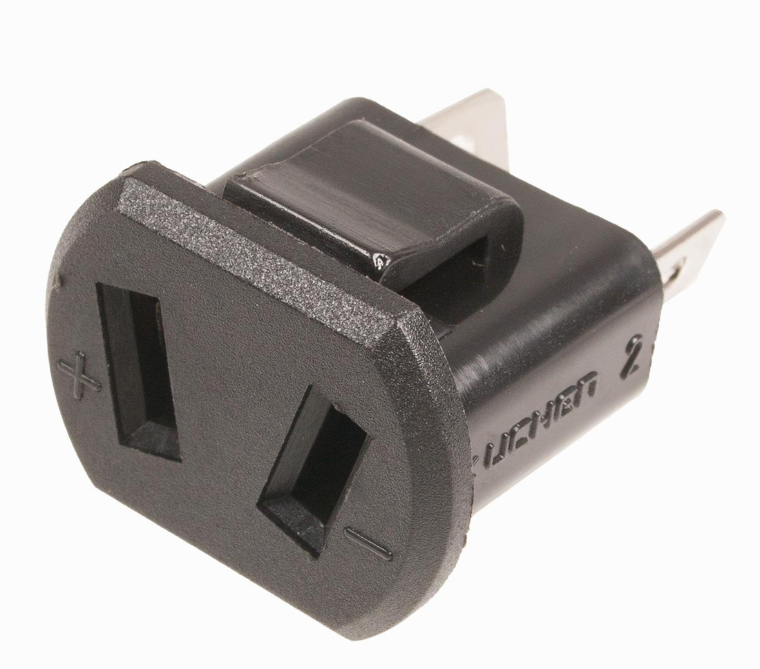 Gniazdo ładowania Cedrus do agregatu CEDIN1000R CEDIN2000R CEDIN3000E widok z przodu