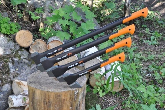 FISKARS Pro IsoCore S SIEKIEROMŁOT TOPOREK SIEKIERA SIEKIERKA UNIWERSALNA CIESIELSKA DO DREWNA SIEKIERO-MŁOT Fiskars Pro IsoCore S 1062936 - OFICJALNY DYSTRYBUTOR - AUTORYZOWANY DEALER FISKARS