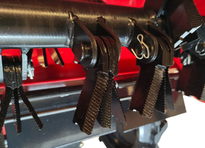 MASTERCUT SG804 KARCZOWNICA KARCZOWNIK KOSIARKA BIJAKOWA TP803-1D DO TRAWY ZAROŚLI OGRODOWA SPALINOWA 60CM 