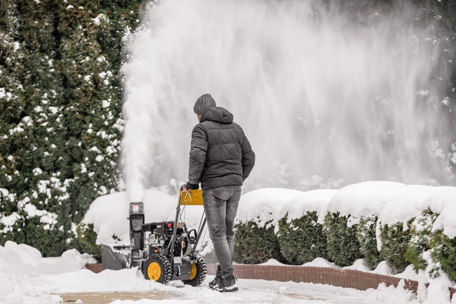 From Hand !!! CEDRUS ZM06E 4in1 SPRINNER SNOW CLEANER WITH DRIVE AND STARTER COMPACTOR ZM06 4in1 - 80cm / 6.5HP COMPLETE KIT - OFFICIAL DISTRIBUTOR - AUTHORIZED DEALER CEDRUS | 1 079,85 € | Ewimax.en From Hand !!! CEDRUS ZM06E 4in1 SPRINNER SNOW CLEANER WITH DRIVE AND STARTER COMPACTOR ZM06 4in1 - 80cm / 6.5HP COMPLETE KIT - OFFICIAL DISTRIBUTOR - AUTHORIZED DEALER CEDRUS | 1 079,85 € | Ewimax.en