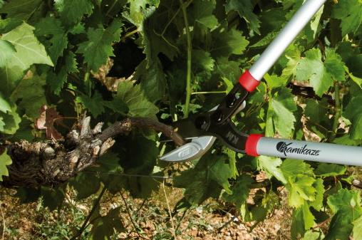 KAMIKAZE KM-470 TWO-HANDED PRUNER HEDGE SHEAR GARDEN HAND PRUNER FOR BRANCHES PLANTS SHRUBS BUSHES 7326