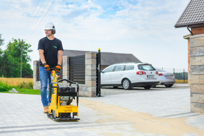 CEDRUS ZG06 ZAGĘSZCZARKA DO GRUNTU DWUKIERUNKOWA UBIJARKA PŁYTOWA REWERSYJNA PRZÓD-TYŁ 122 KG /6,5KM + KOŁA TRANSPORTOWE + MATA ZG 06 - AUTORYZOWANY DEALER CEDRUS