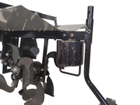 JEDNONÁPRAVOVÝ TRAKTOROVÝ BAGR MC370 S RÝPADLEM