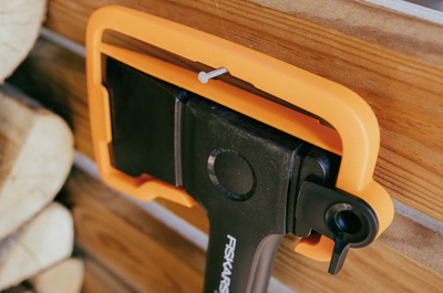 FISKARS X18 UNIVERSAL WOOD SPLITING SIXER Fiskars X18 S 1069103 - OFFICIAL DISTRIBUTOR - AUTHORIZED DEALER FISKARS