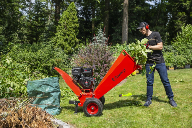 FAWORYT PRS420 REBAK SPRINAL SHredder for branches 12.2 HP / 12cm