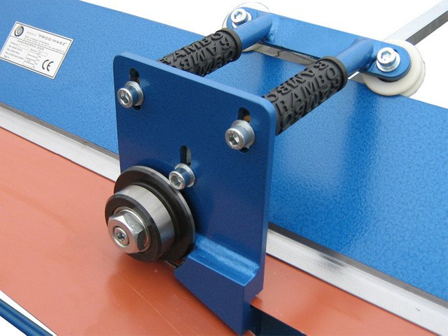 Prod-Masz ZGR-2000L /0.8mm EWIMAX sheet-metal bending machine 