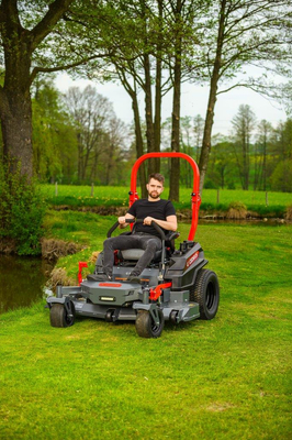 Cedrus C-TRAC Z132 traktorek ogrodowy kosiarka samojezdna Zero Turn 132 cm 27 KM Loncin